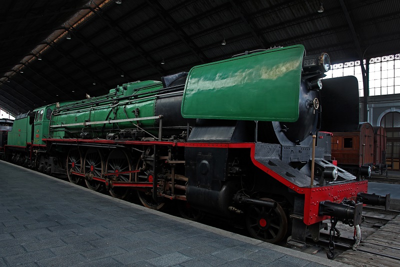 Locomotora Confederacion a vapor tren historico hisotria del ferrocarril espanol