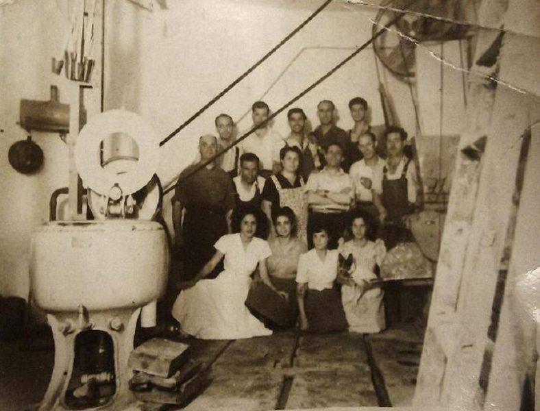 Fabrica artesanal de horchata de chufa Horchateria en Tetuan Oroxata Villaamil calle Pedro Tezano desde 1945