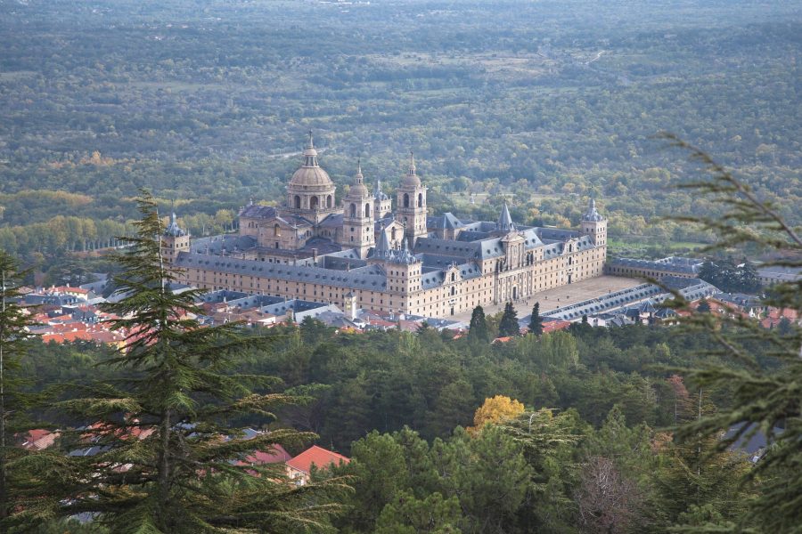 Vista panorámica del Monasterio y Real Sitio de El Escorial
